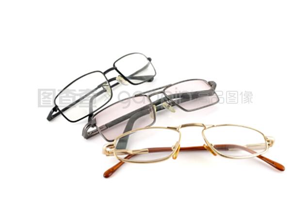 三個光學(xué)眼鏡